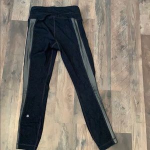 LULULEMON leggings size 4